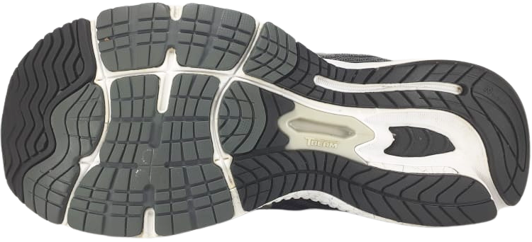 NEW BALANCE 860V9 (video attached)