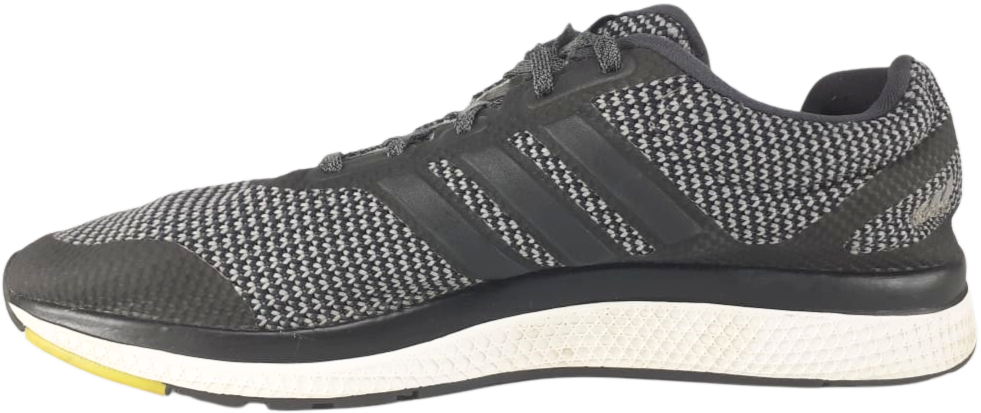 Adidas Mana Bounce (video attached)
