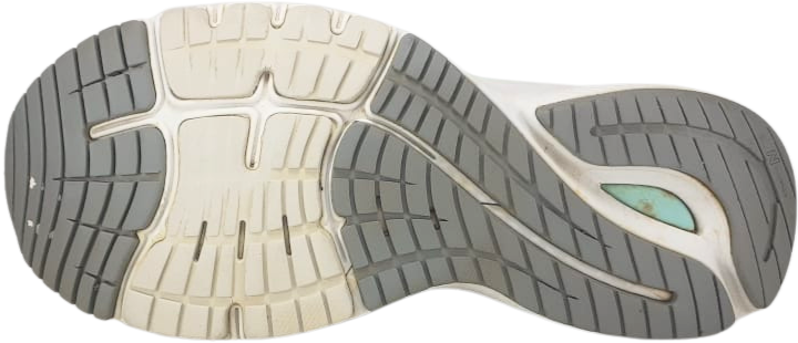 New Balance 860 v10 (video attached)