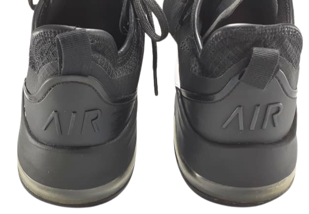 Nike Air Max Motion 2