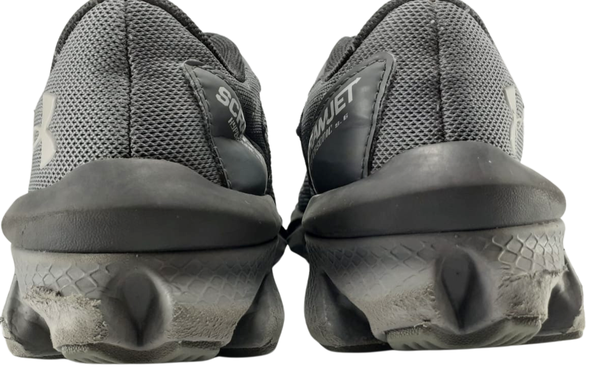 Underarmour Scramjet Hypersonic 9.6 Sneaker