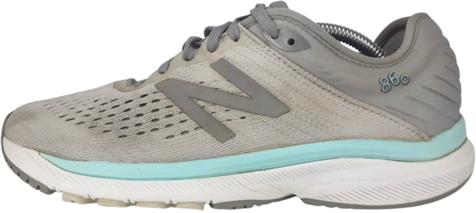 New Balance 860 v10 (video attached)