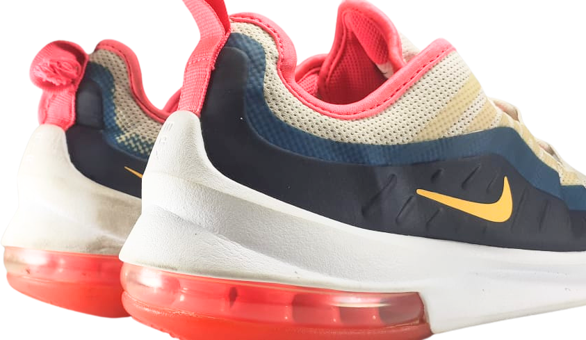 Nike Air Max Axis
