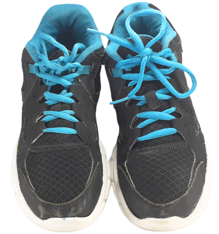 Under Armour Thrill Sneakers