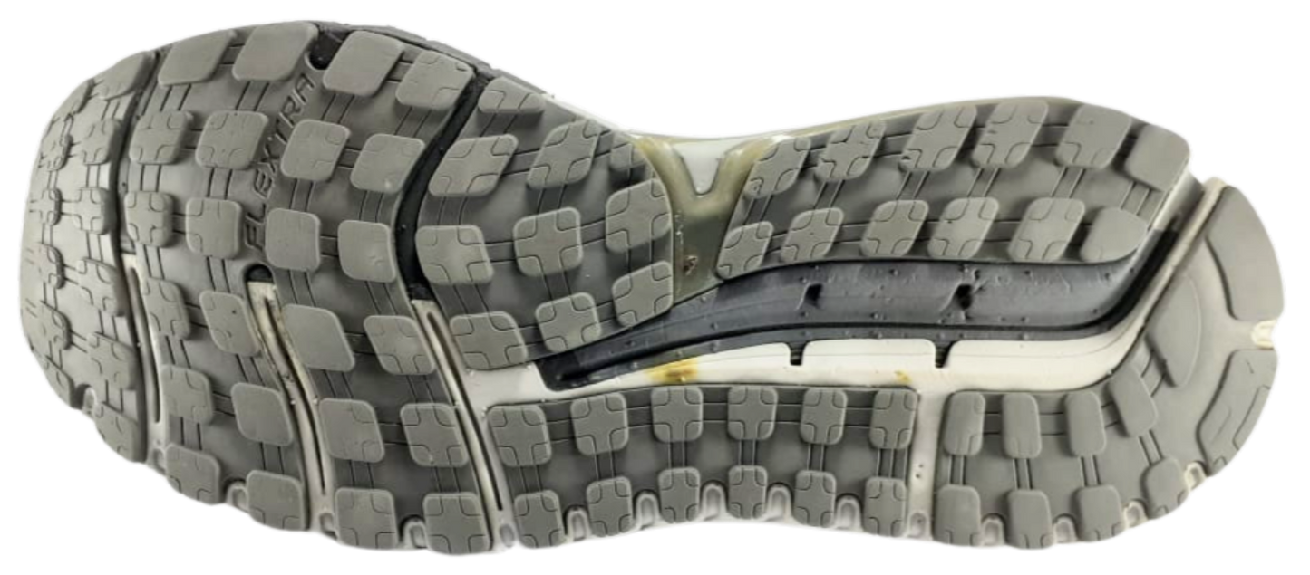Brooks Beast 18 Men's Running Shoes