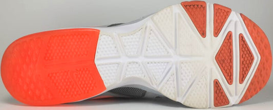 NIKE AIR SCULPT TR2