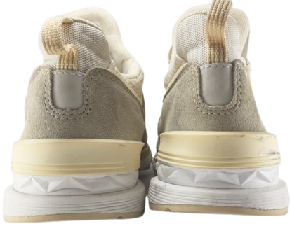 New balance Accor 574 (video attached)