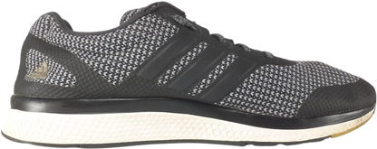 Adidas Mana Bounce (video attached)