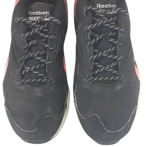 Reebok Lavante (video attached)