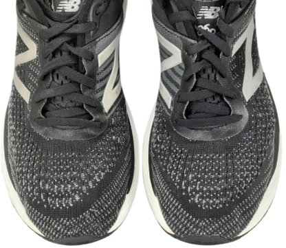 NEW BALANCE 860 V10 (video attached)