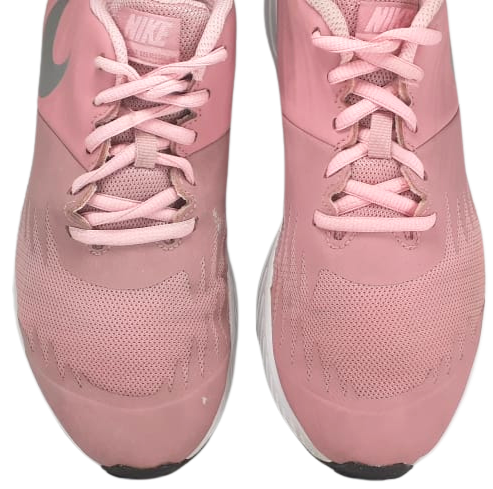 Nike Star Runner (video attached)