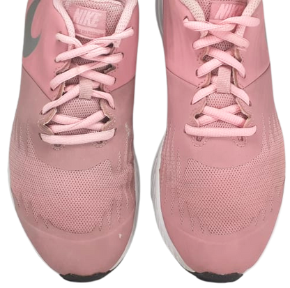 Nike Star Runner (video attached)