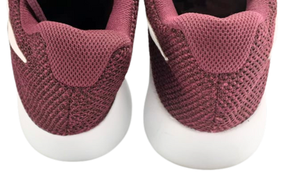 Nike Women's Tanjun SE, Bordeaux