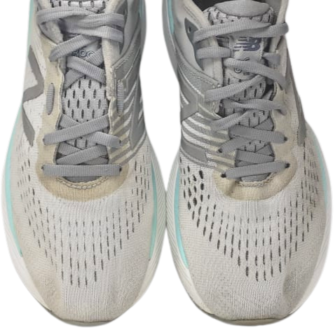 New Balance 860 v10 (video attached)