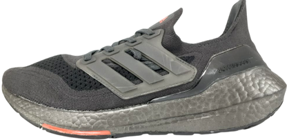 Adidas Ultraboost 21 (video attached)