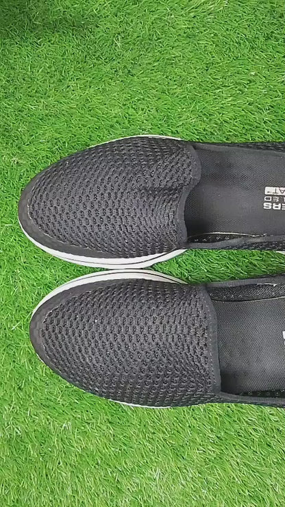 Skechers Go Walk 5 (video attached)