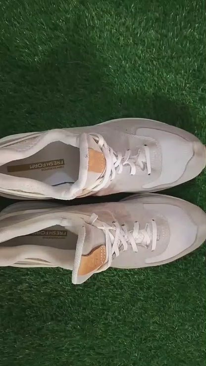 New balance Accor 574 (video attached)