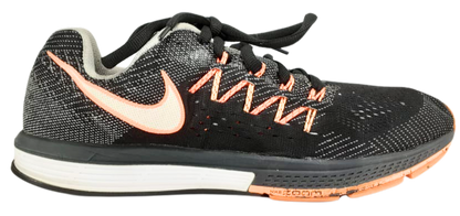 NIKE Air Zoom Vomero 10